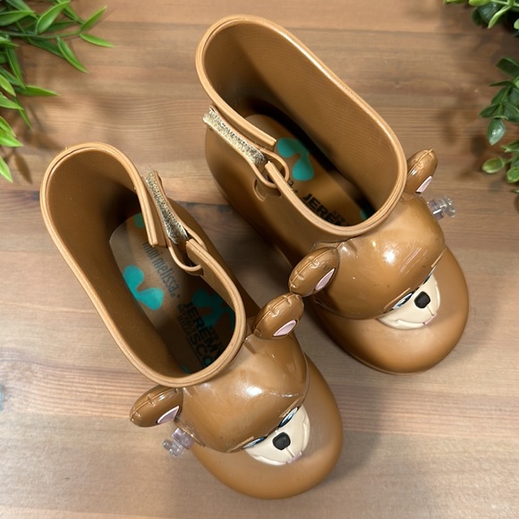 Mini Melissa + Jeremy Scott Monkey Boots - Picture 6 of 10